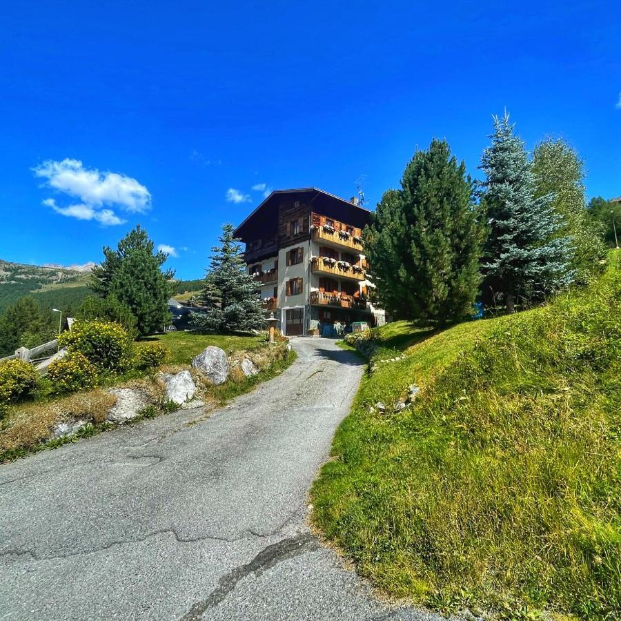 Lg Apartment Livigno - Modern Alpine Comfort 外观 照片