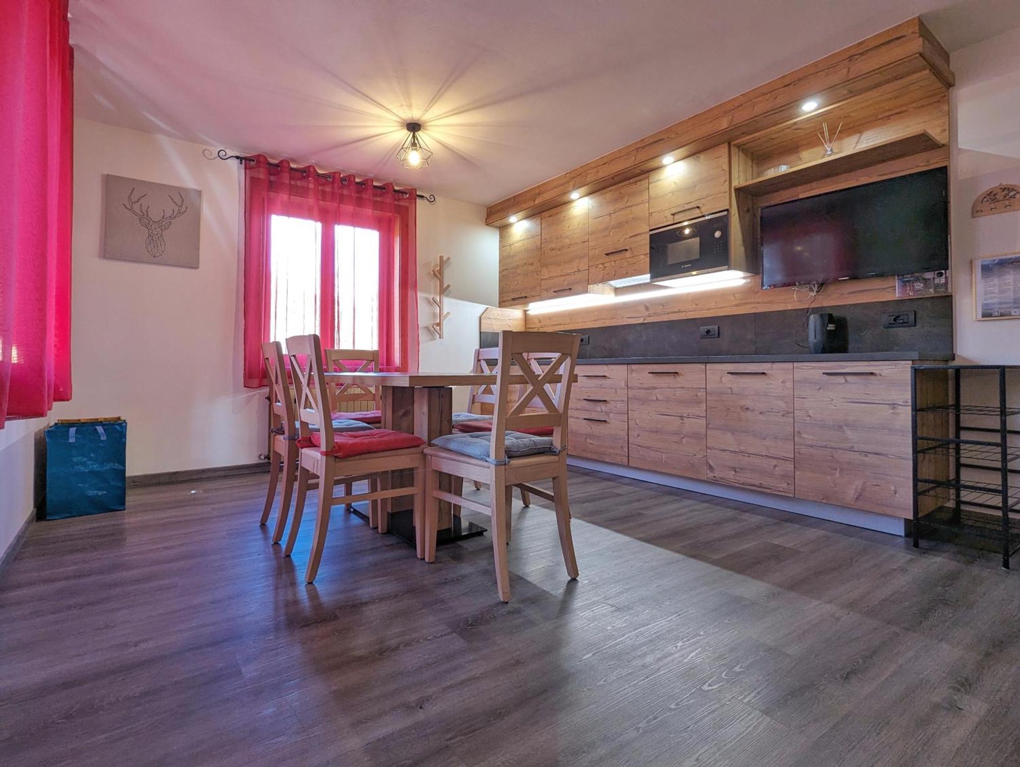 Lg Apartment Livigno - Modern Alpine Comfort 外观 照片